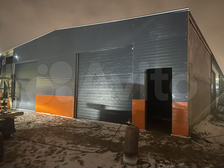 Гараж, > 30 м²