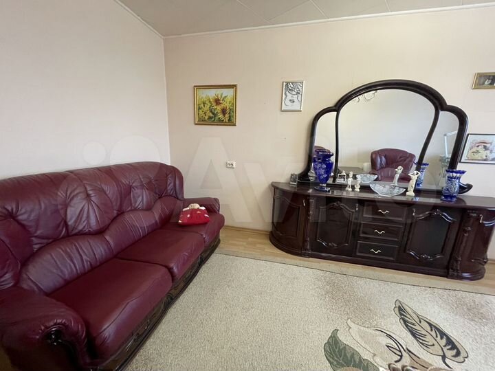 Комната 18 м² в 3-к., 9/10 эт.