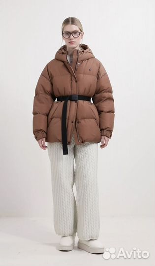 Пуховик женский 42 (s)