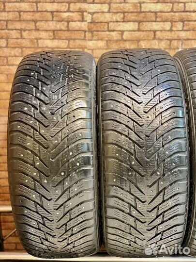 Nokian Tyres Hakkapeliitta 8 SUV 255/55 R18