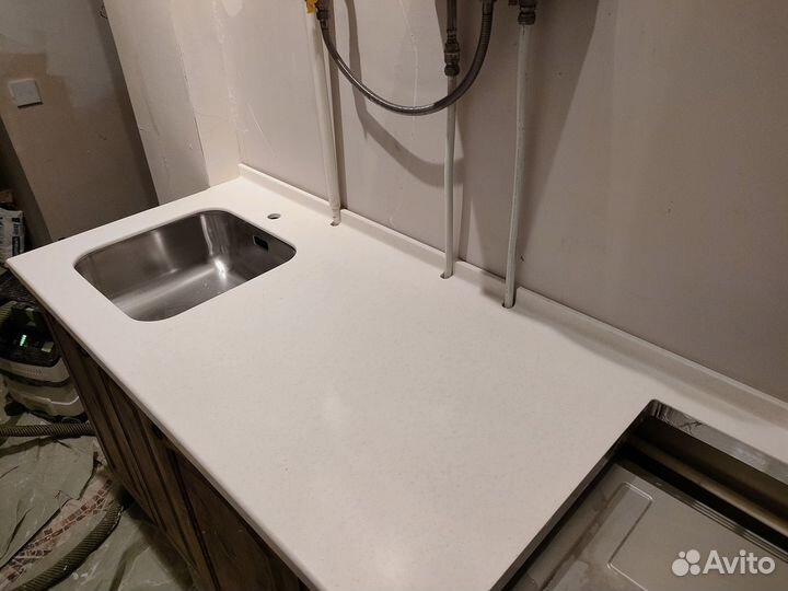 Каменная столешница для кухни м2