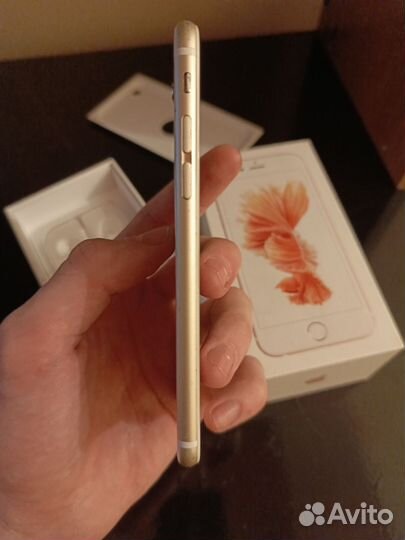 iPhone 6S, 32 ГБ
