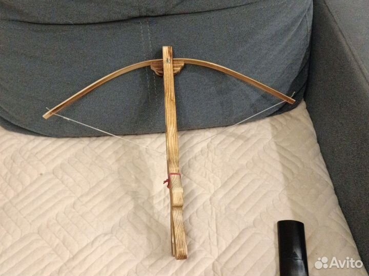 Этот арбалет игрушечный стрел Нет он для детей