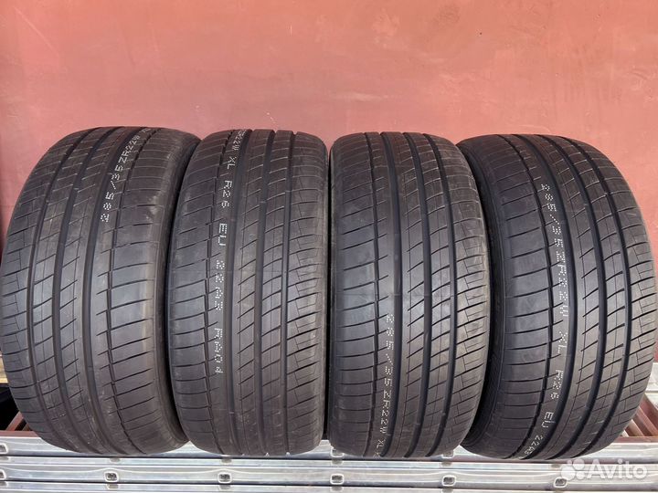 Kapsen RS26 Practical Max HP 275/40 R21 и 315/35 R21 107W