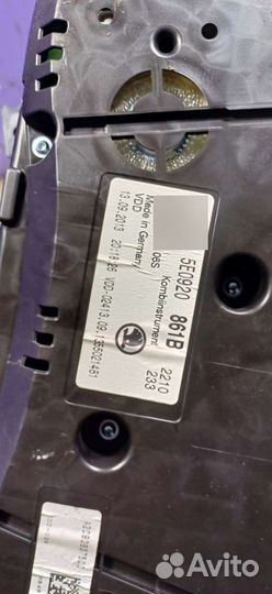 Щиток приборов (приборная панель) Skoda Octavia A7 2014