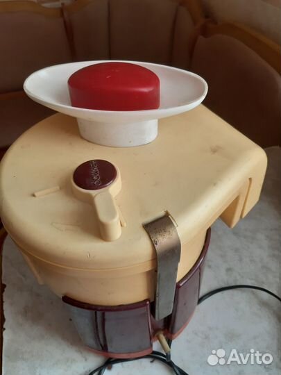 Соковыжималка шнековая bork