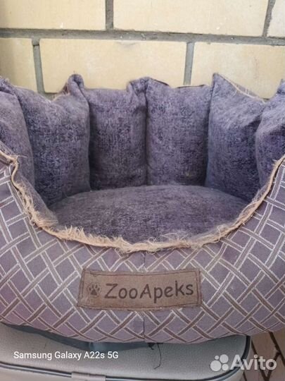 Лежанка для кошек