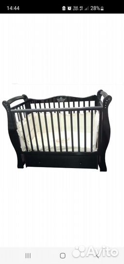 Детская кроватка с маятником Baby Luce Luchik