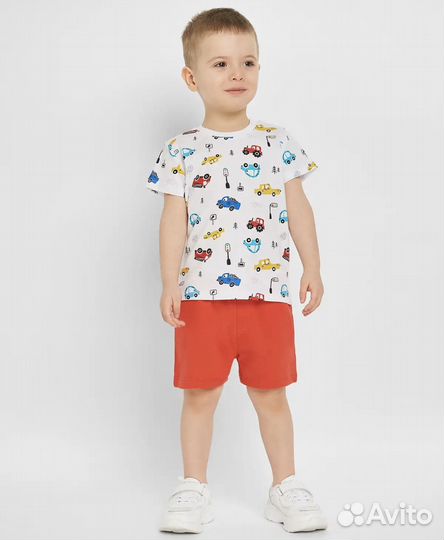 Новый Комтюмчик Шорты и Футболка