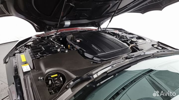 Jaguar F-type 2.0 AT, 2018, 36 000 км