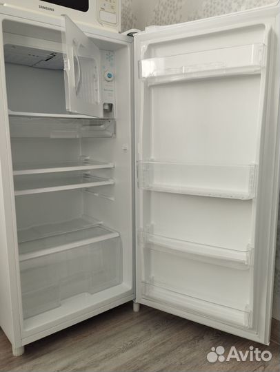 Продам холодильник бу