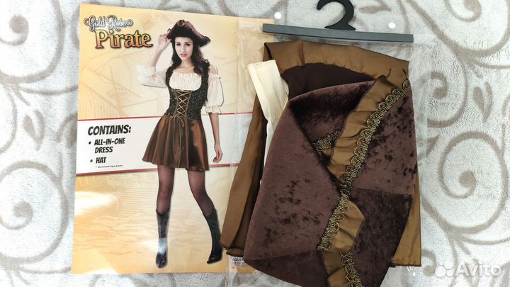 Костюм пирата женский