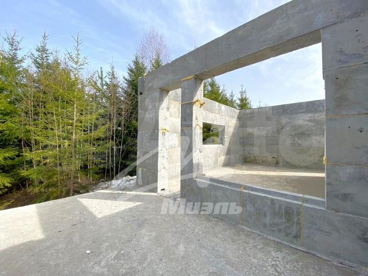 Дом 177,9 м² на участке 10 сот.