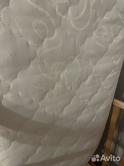 Кроватка детская