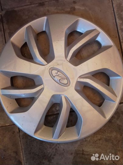 Продаю 4штампованых диска и колпаки за 7000