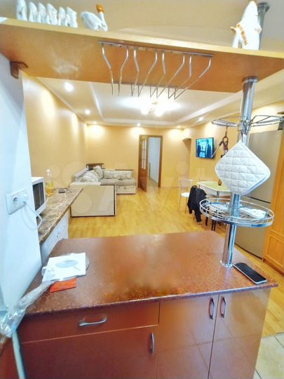 3-к. квартира, 54 м², 1/9 эт.