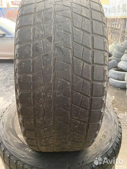 Bridgestone Blizzak DM-V1 285/60 R18