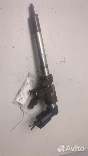 Форсунка топливная Volvo S40 2004, 2005