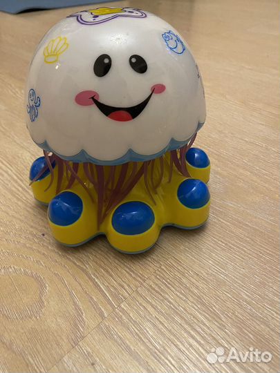 Музыкальные и развивающие игрушки