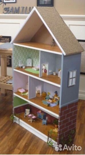 Домик кукольный б/у