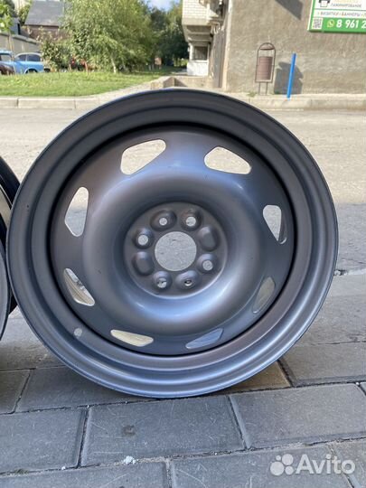 Новые штампованные диски Ваз R-15