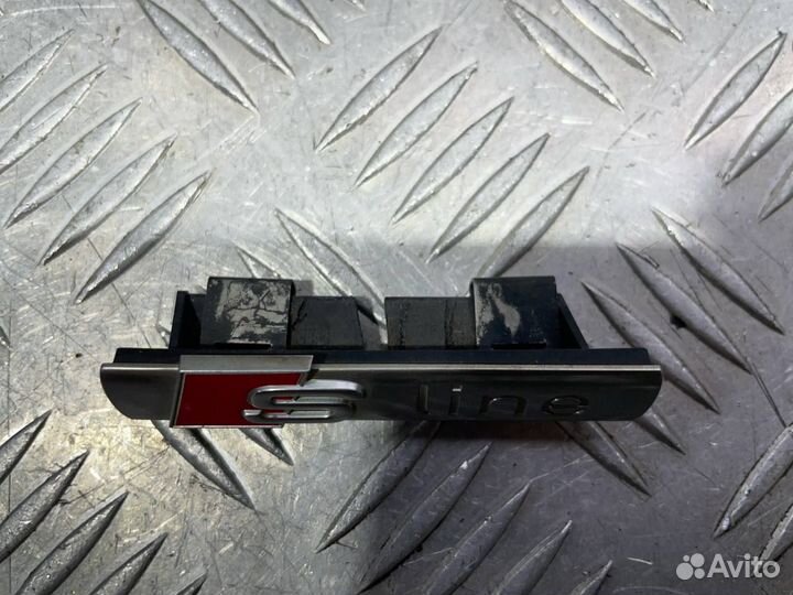 Б/У Эмблема 