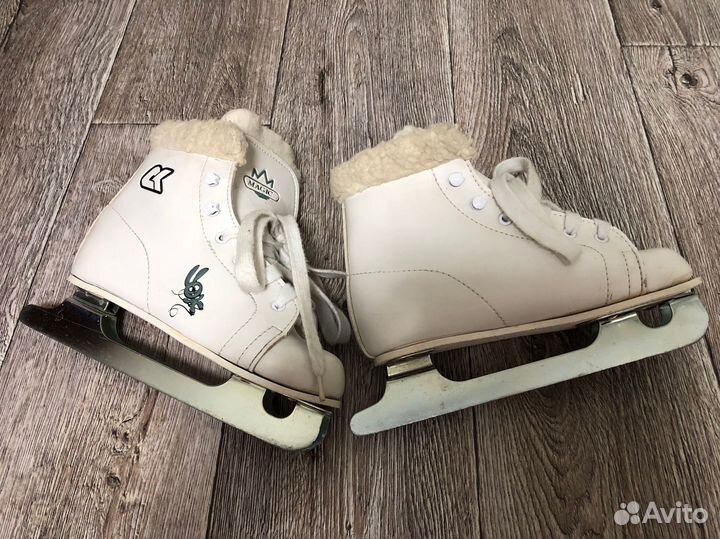 Коньки размер 33