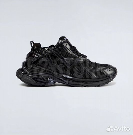 Balenciaga runner мужские на руках