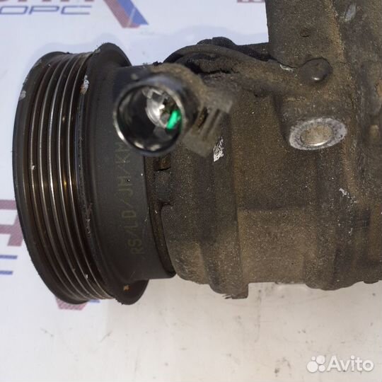 Компрессор кондиционера D2.0 977012E300,16250-1910