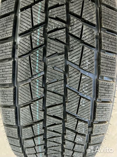 Kapsen IceMax RW501 235/65 R18 78T