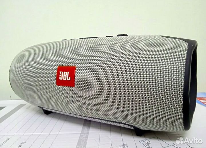 Колонка JBL