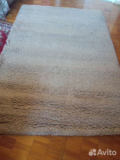 Ковер с длинным ворсом
