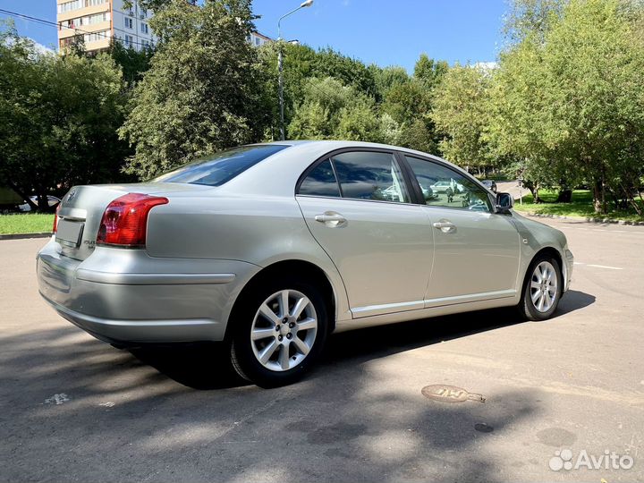 Toyota Avensis 2.0 AT, 2004, 182 000 км