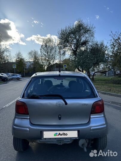 Toyota Yaris 1.0 МТ, 2004, 210 000 км
