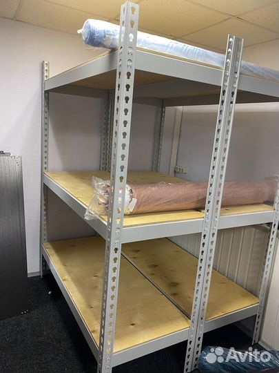Складские металлические стеллажи мкф