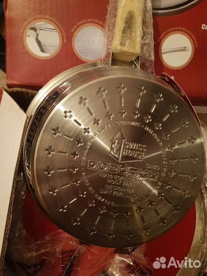 Набор столовой посуды. Швейцария