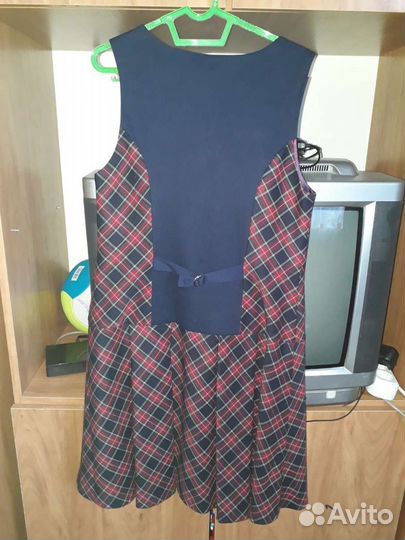 Платье школьное