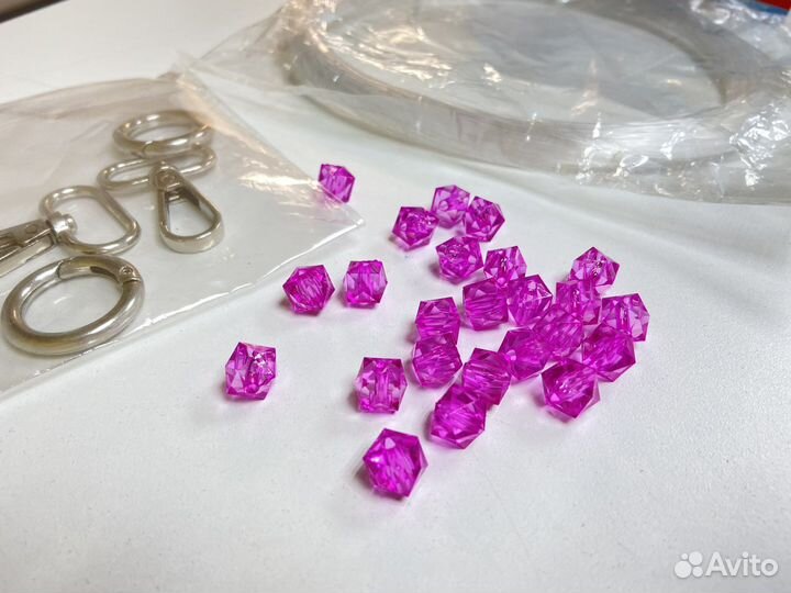 Набор для создания сумок из бусин