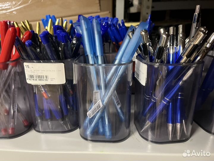 Подставка-стакан для канцелярских принадлежностей