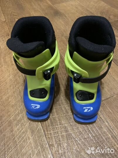 Горнолыжные ботинки детские