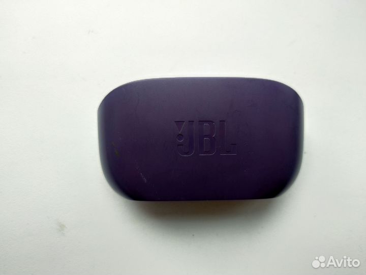 Кейс от наушников JBL