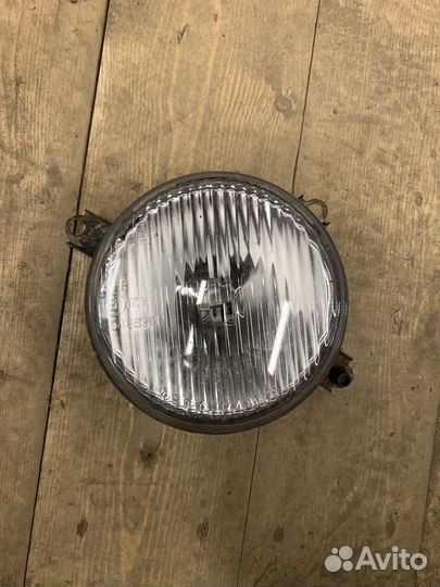 Передняя фара BMW 5 E34