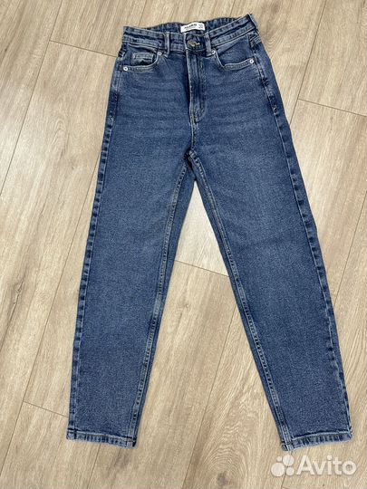 Джинсы pull and bear mom