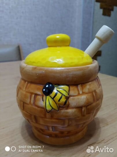 Вазочка(конфетница),бочонок для меда