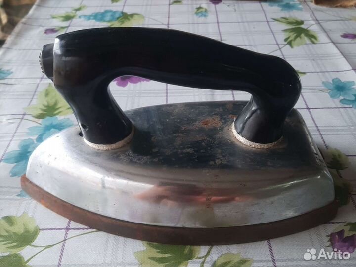 Утюг СССР беспроводной