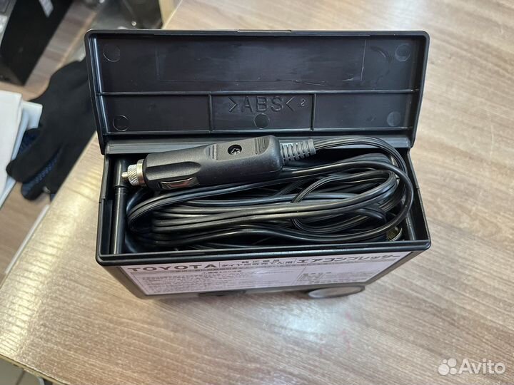 Компрессор автомобильный toyota