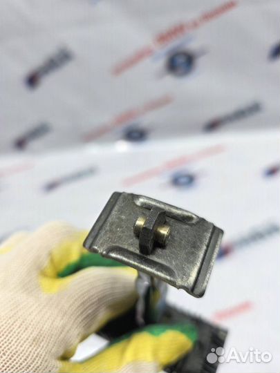 Ограничитель двери задний Bmw Х3 E83 М54В25 2004