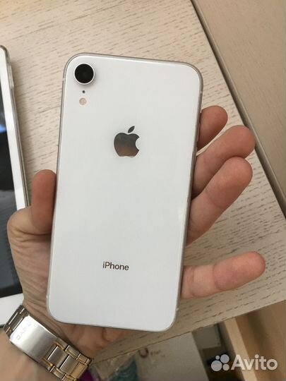 iPhone Xr, 128 ГБ