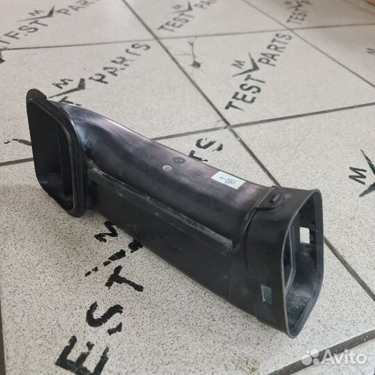 Впускной канал Bmw 7-Series G12