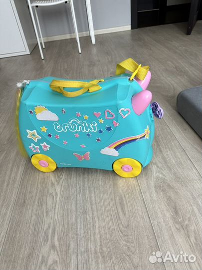 Детский чемодан trunki